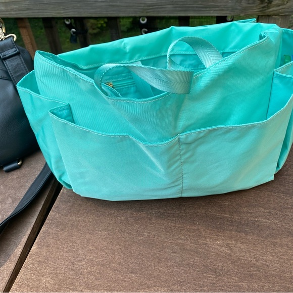 Lily Jade Elizabeth - Picture 5 of 5